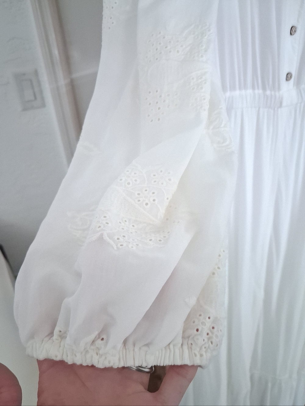 🤍REVOLVE BOAMAR Carlotta Made In Colombia White Eyelet Split Maxi Dress S/M🤍 - Picture 5 of 8